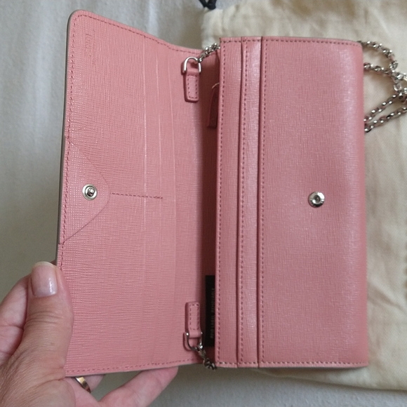 FENDI Monster Wallet on Chain - Picture 3 of 8